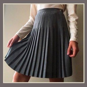 Talbots Petite pleated skirt